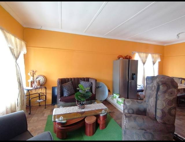 3 BEDROOM FREESTANDING SOLD IN STILFONTEIN EXT 1